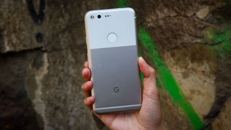 Google Pixel Leaked Renders Tip No Dual Cameras and 3.5mm Jack