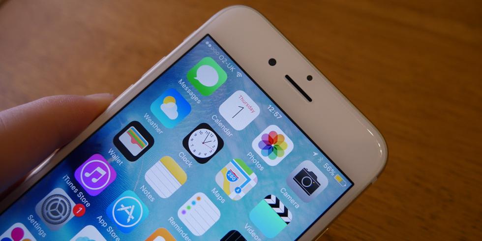 Future iPhones could benefit from energy-saving screens