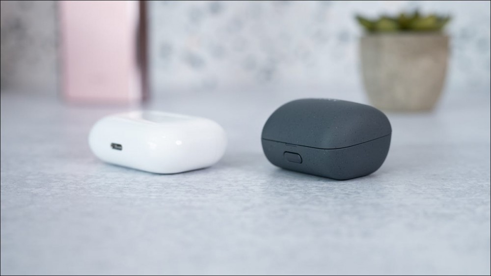 Sony LinkBuds' case size compared to the AirPods Pro.