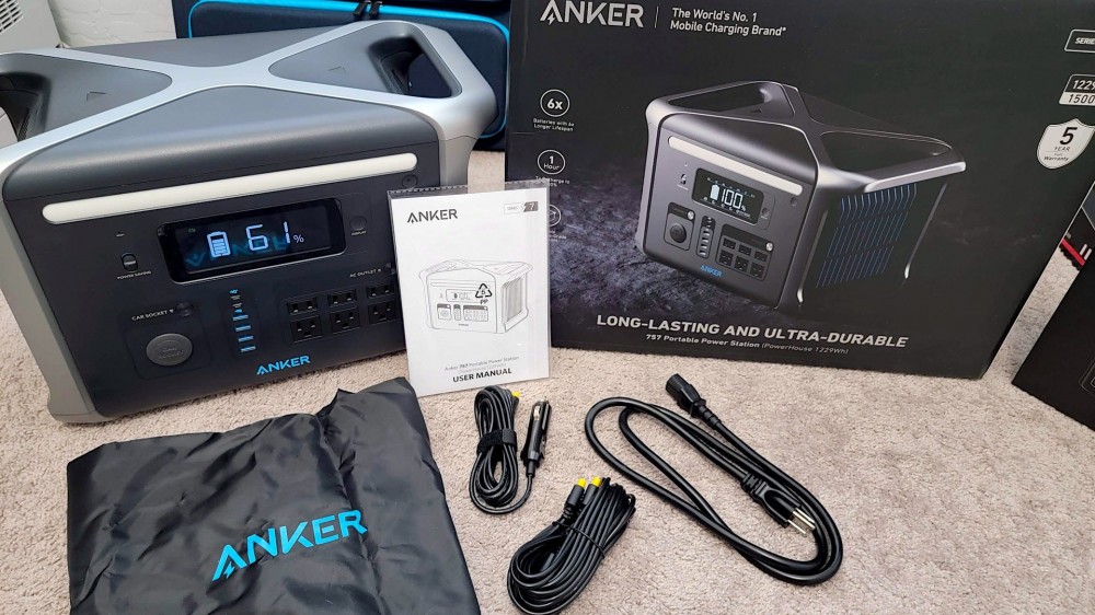 Anker 757 powerhouse box contents